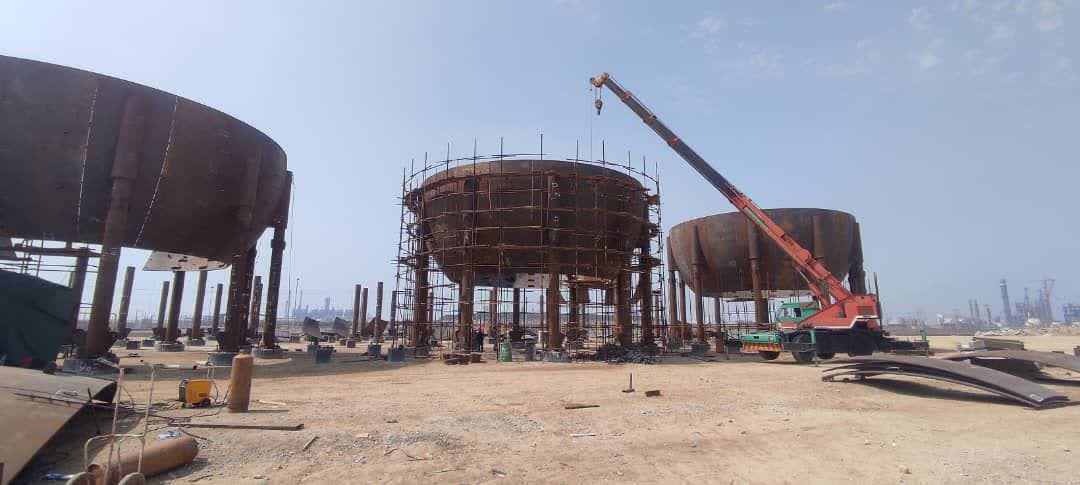 The project of installing spherical tanks of Hirsa Polymer Sahand Petrochemical Company